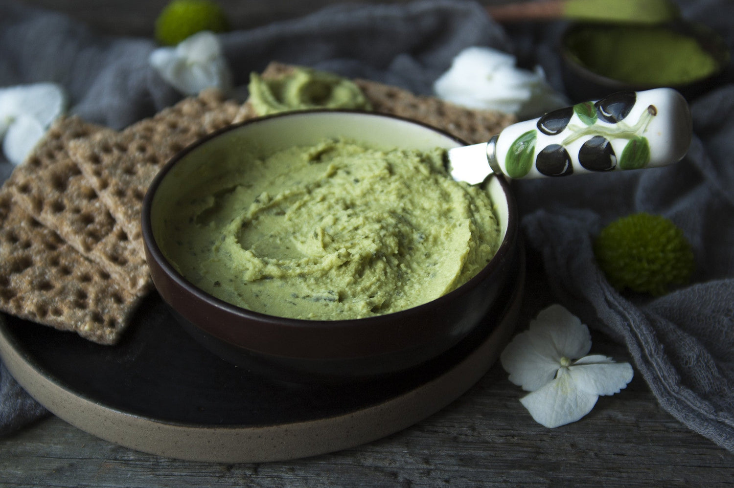 Wheatgrass Zucchini Hummus